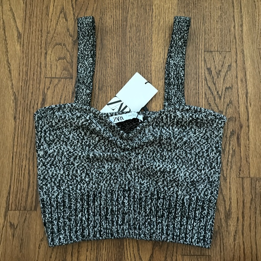 ZARA KNIT TOP